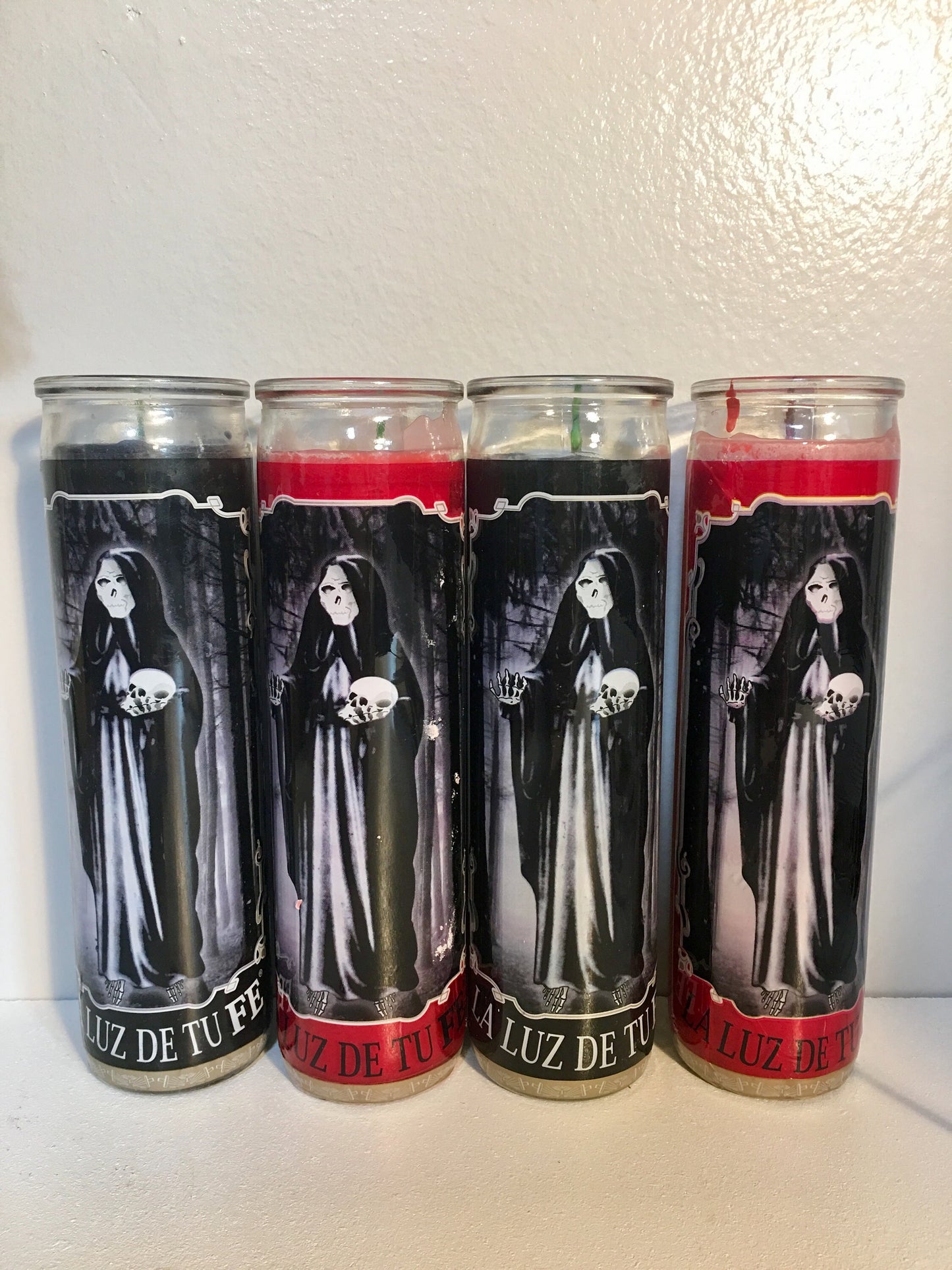 Santa Muerte Veladora Negra con Oracion, Roja, Holy Death Black Prayer Candle, Red, Santisima Muerte 7 day Candle